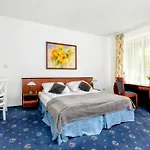 M-apartamenty Апарт-отель Колобжег