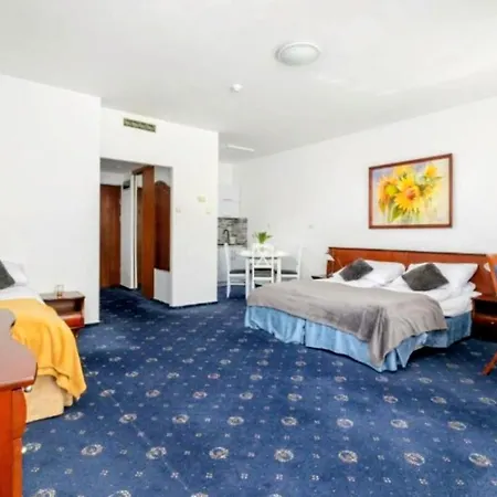 Aparthotel M-apartamenty *
