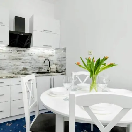 M-apartamenty Aparthotel
